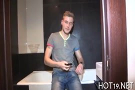 xnxx خيانة ليلة زفاف ناعمه