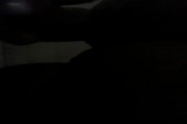 سكس من تحت الطاولة مترجم ارييال